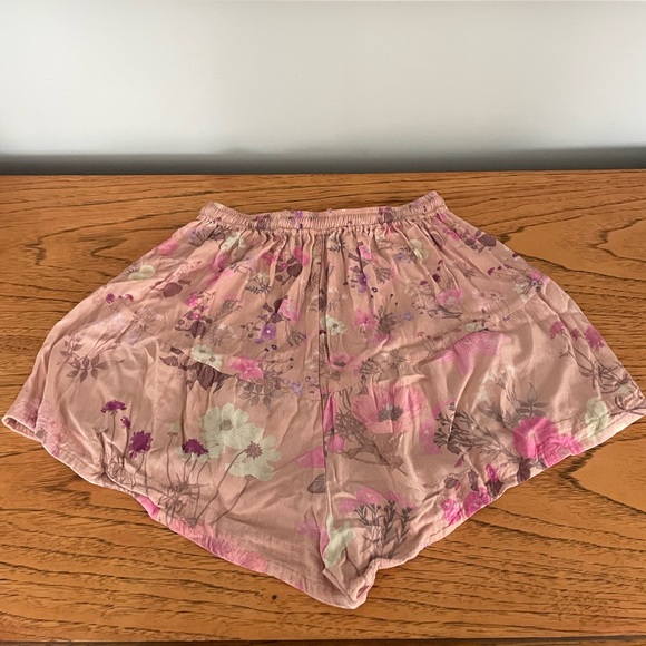 SPELL wild blossom drawstring shorts - Picture 5 of 9